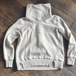 Light Gray Alo Yoga Haze Funnel Neck sweatshirt